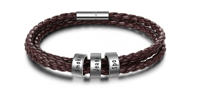 Four tips for choosing the right personalised bracelet for a gift